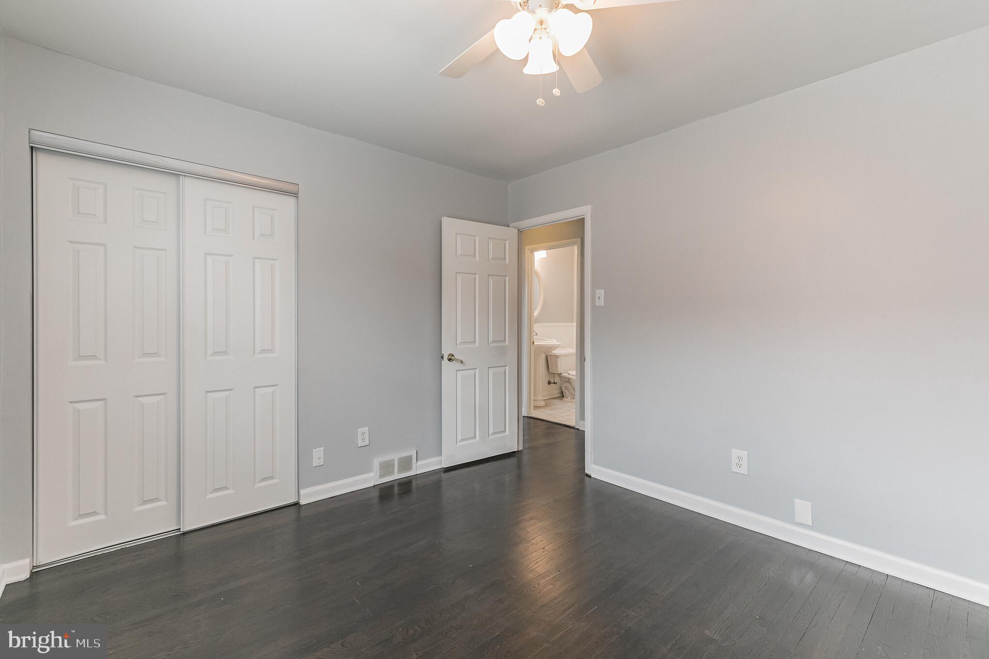 1821 Tomlinson Road Philadelphia, PA 19116 - Photo 11 of 35 Bedroom