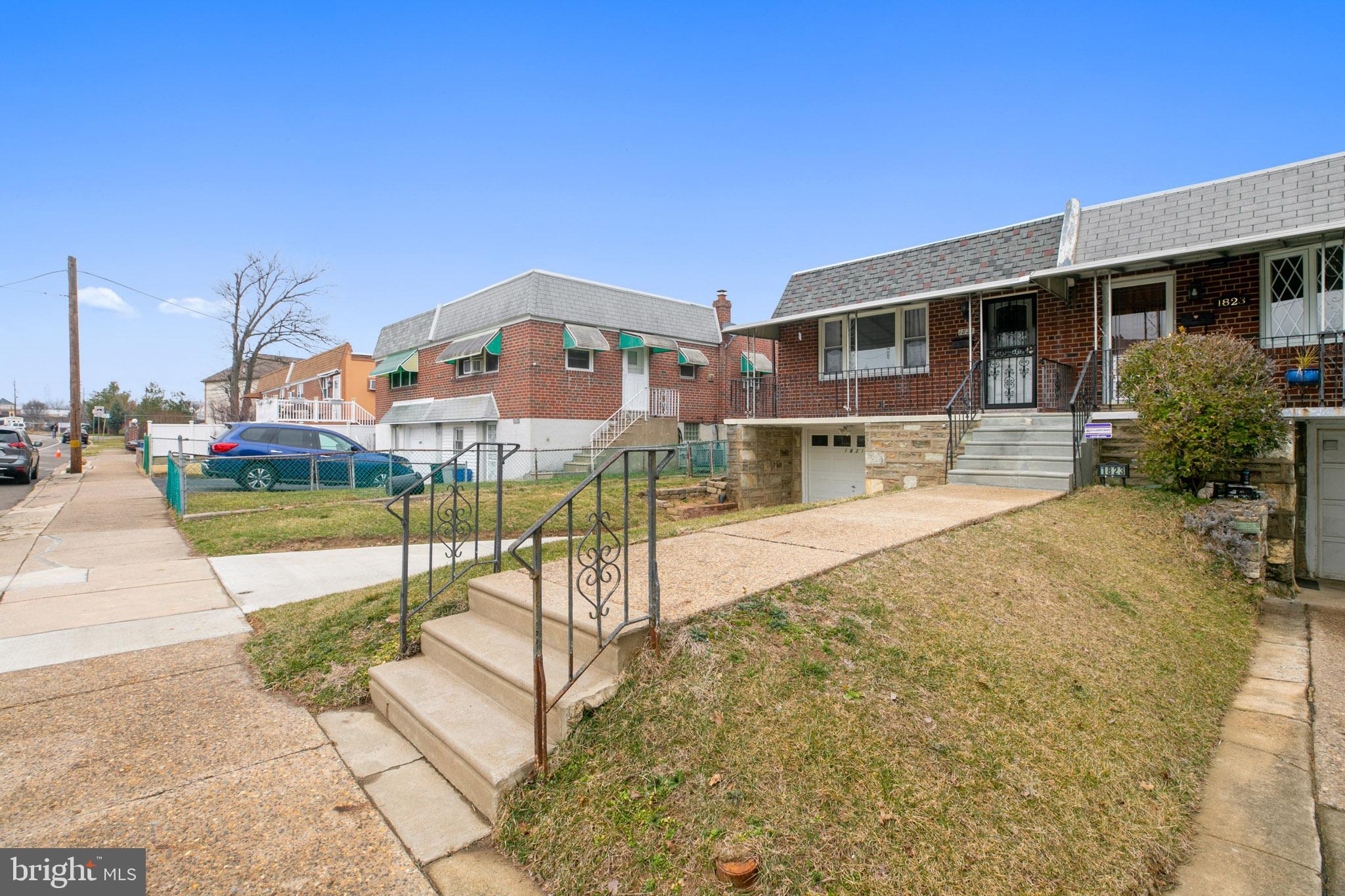 1821 Tomlinson Road Philadelphia, PA 19116 - Photo 3 of 35 Left Side View