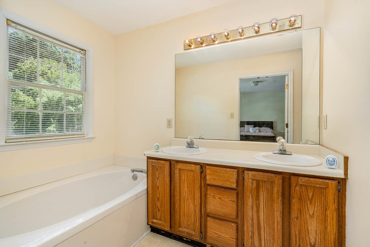 4608 Fisk Court Raleigh, NC 27604 - Photo 14 of 21 Photo 14