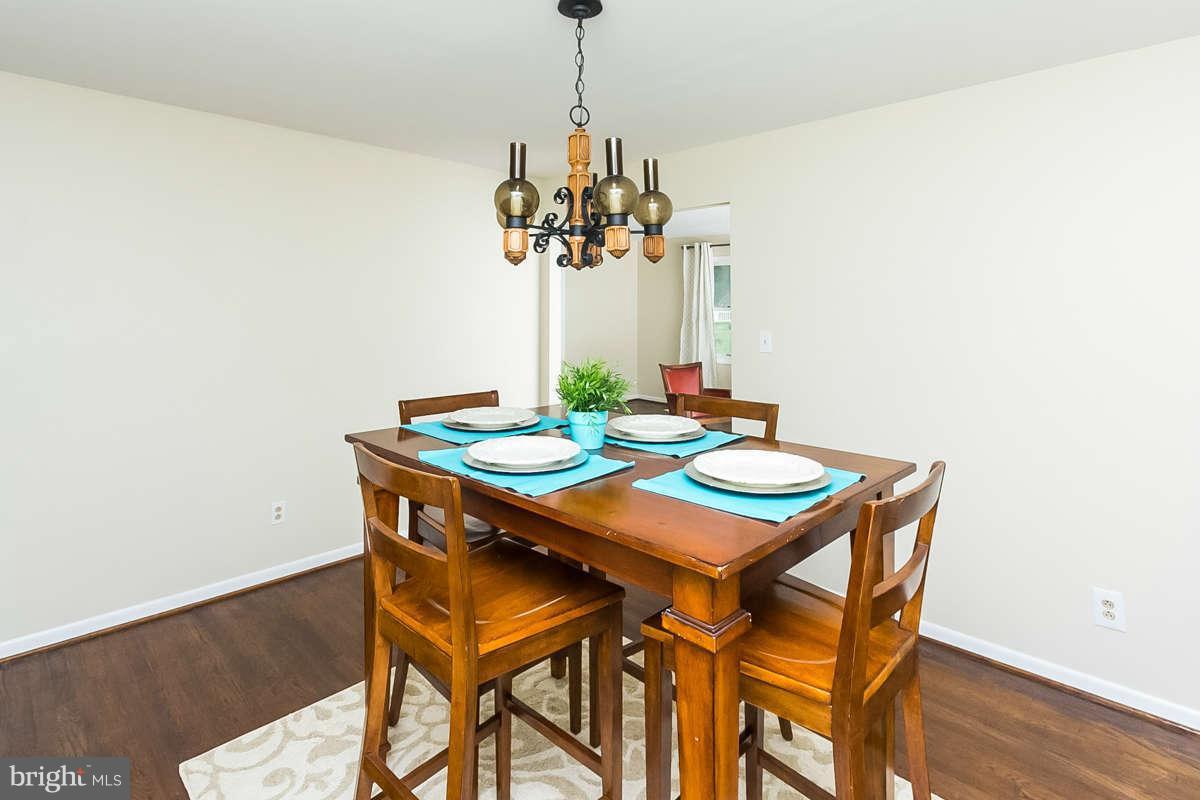 1103 Temfield Road Baltimore, MD 21286 - Photo 8 of 30 Dining Room