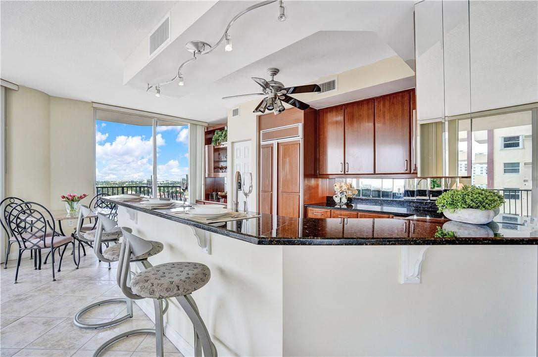 100 South Birch Road, Unit 1006 Fort Lauderdale, FL 33316 - Photo 12 of 51 Photo 12
