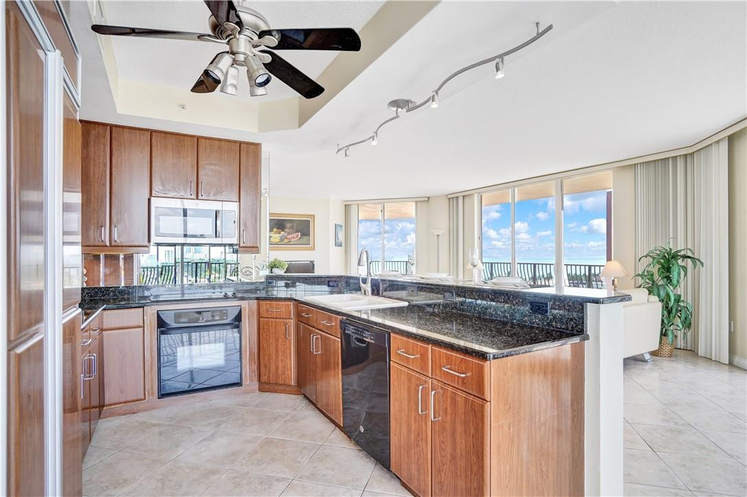 100 South Birch Road, Unit 1006 Fort Lauderdale, FL 33316 - Photo 14 of 51 Photo 14