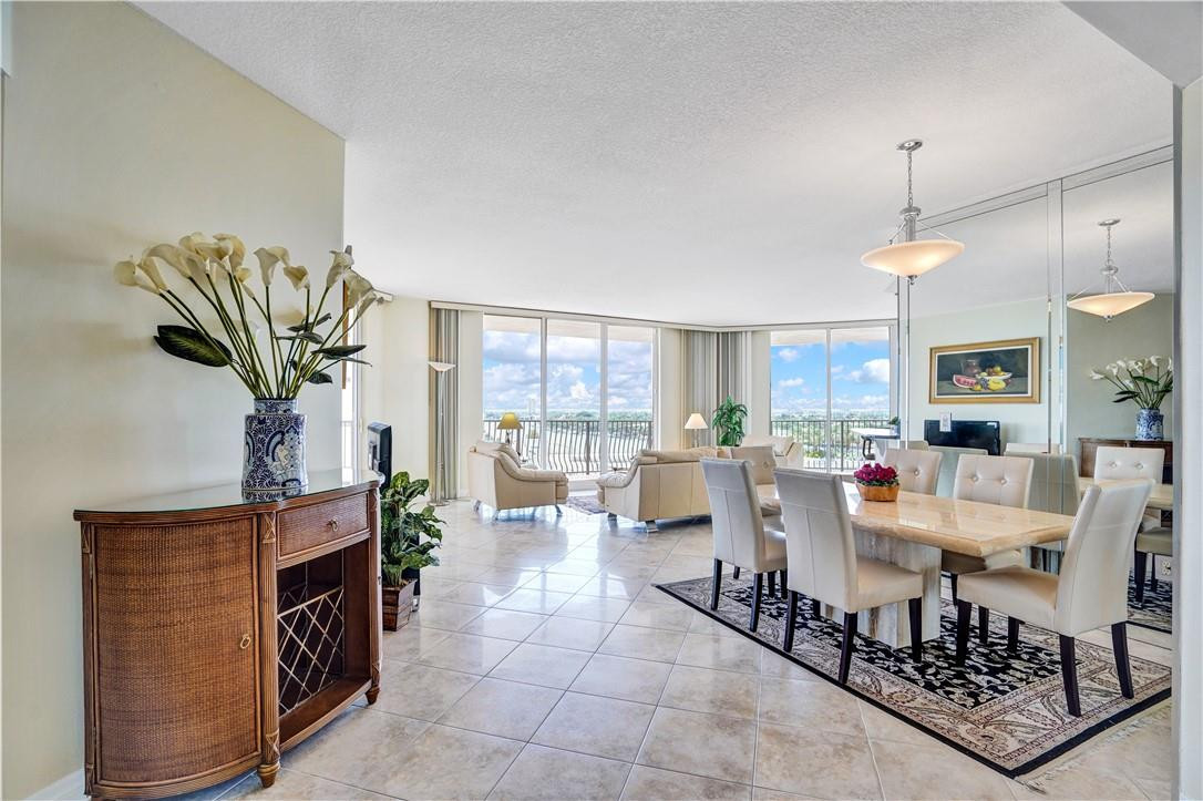 100 South Birch Road, Unit 1006 Fort Lauderdale, FL 33316 - Photo 5 of 51 Photo 5