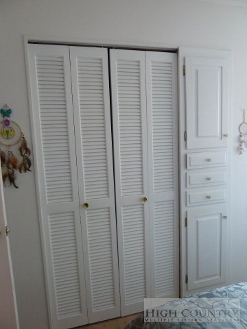 135 Chandy Street Boone, NC 28607 - Photo 3 of 17 Gallery Image 3