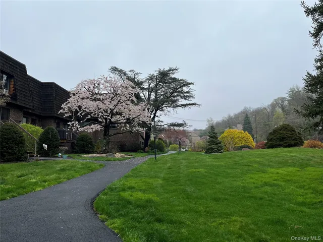 $3,150 | 03-3 Briarcliff Drive South, Unit 36, Ossining, NY 10562