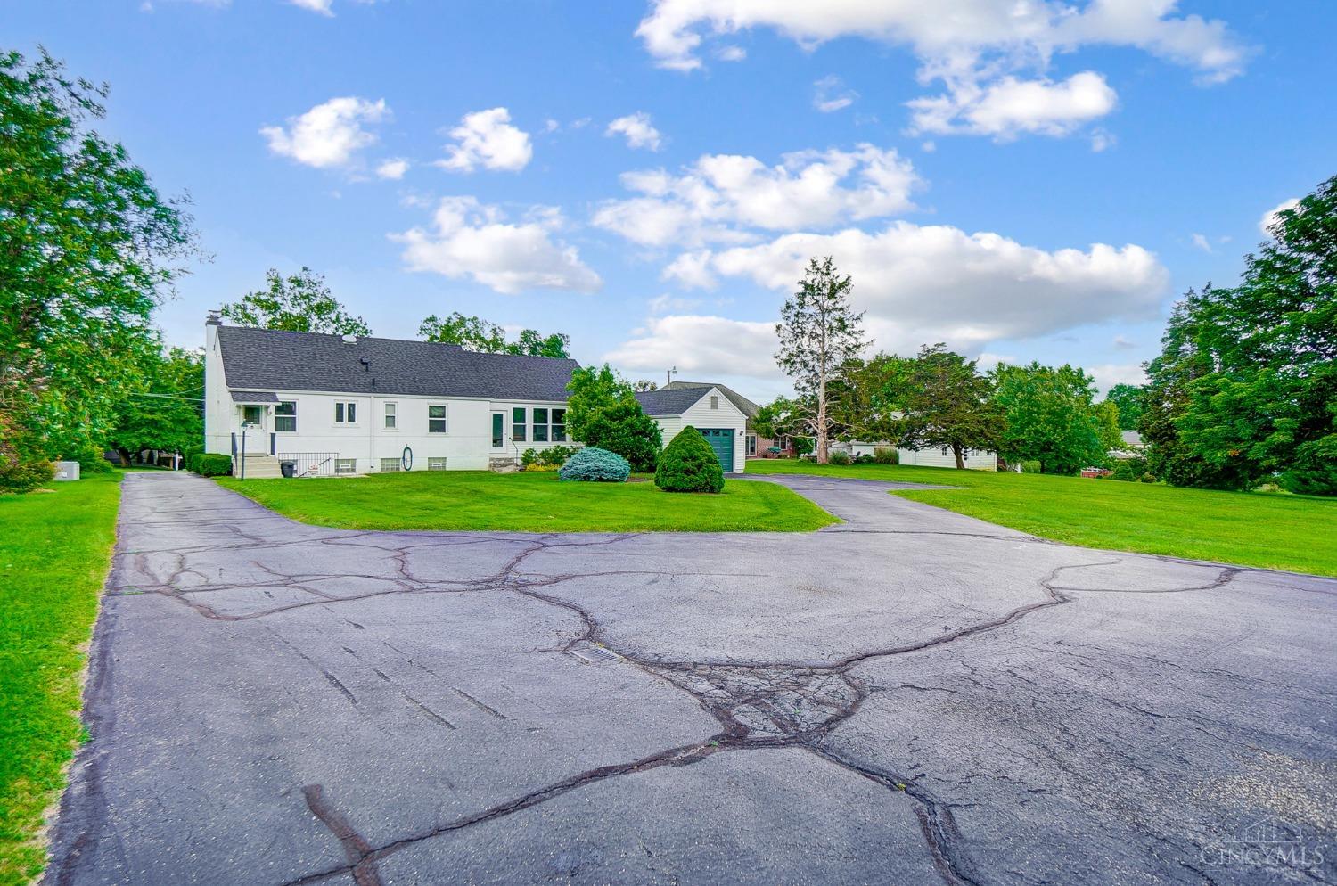 6174 Rapid Run Road Cincinnati, OH 45233 - Photo 31 of 34 Gallery Image 31