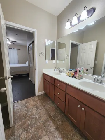 $509,999 | 2500 Cottage Pointe Drive, Riverbank, CA 95367