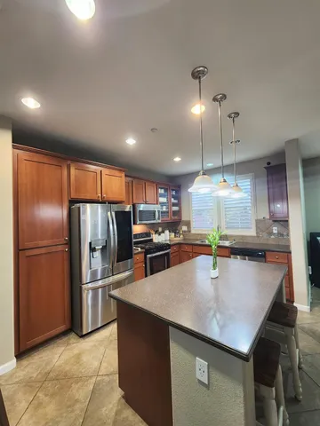 $509,999 | 2500 Cottage Pointe Drive, Riverbank, CA 95367