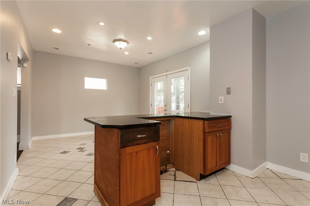 3419 Spangler Road Cleveland Heights, OH 44112 - Photo 13 of 35