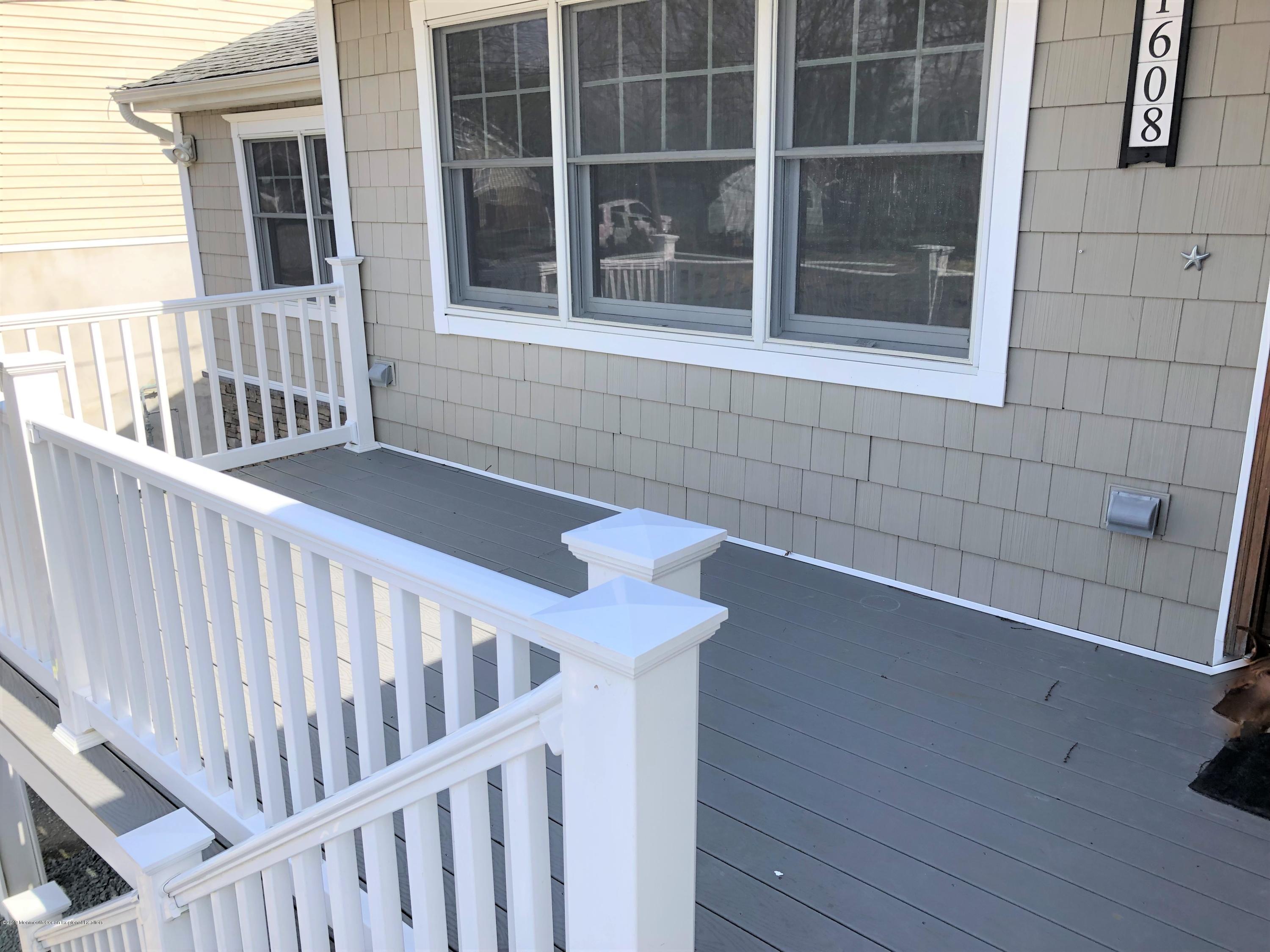 1608 Dorsett Dock Road Point Pleasant, NJ 08742 - Photo 6 of 31 IMG_3119 (2)