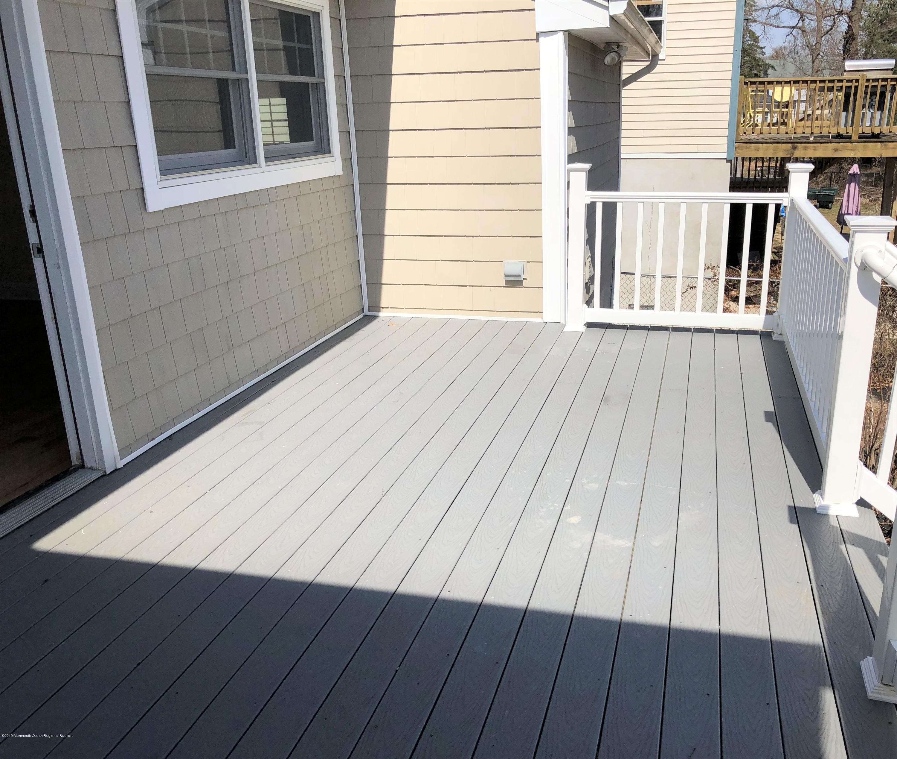 1608 Dorsett Dock Road Point Pleasant, NJ 08742 - Photo 7 of 31 IMG_3106 (2)