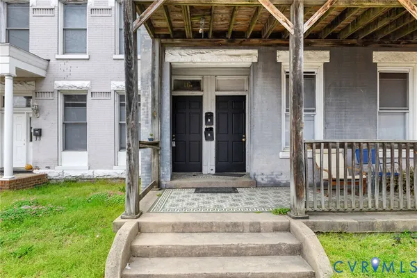 $1,100,000 | 16 South Harrison Street, Richmond, VA 23220