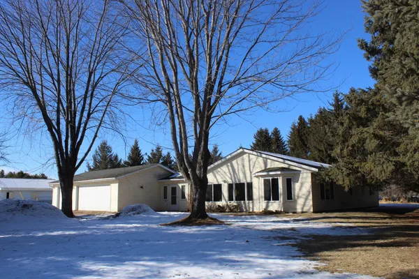 $365,900 | 19043 80th Avenue, Milaca, MN 56353