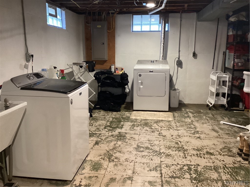 127 Hackett Drive Tonawanda City, NY 14150 - Photo 15 of 17 Laundry