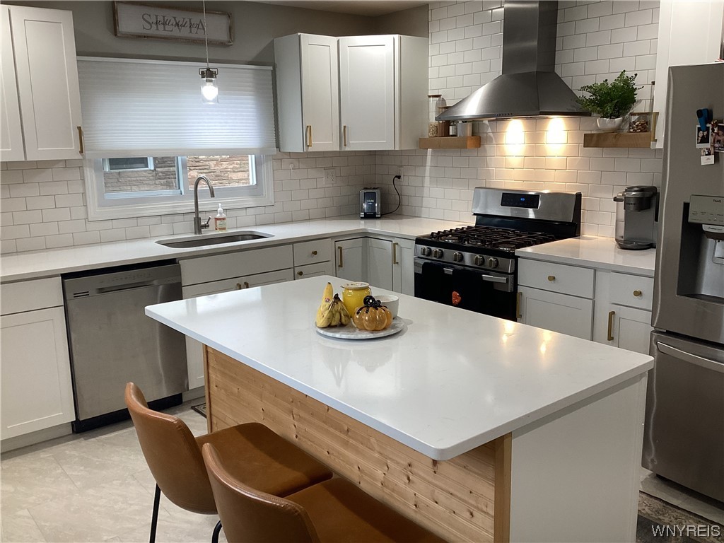 127 Hackett Drive Tonawanda City, NY 14150 - Photo 3 of 17 Kitchen