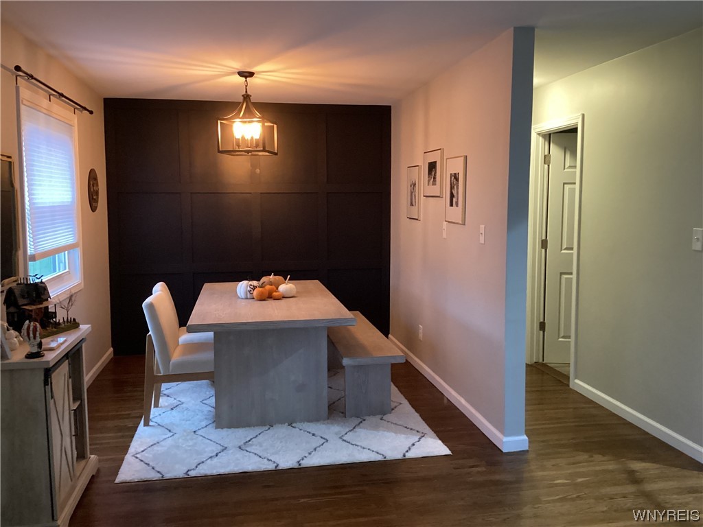 127 Hackett Drive Tonawanda City, NY 14150 - Photo 8 of 17 Dining