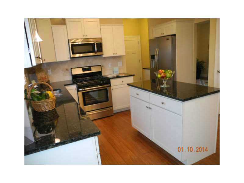 145 Julian Road Warwick, RI 02889 - Photo 3 of 15 Kitchen.