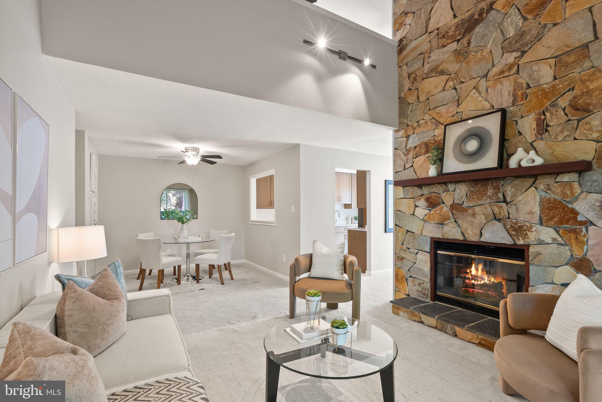 10158 Oakton Terrace Road Oakton, VA 22124 - Photo 13 of 35