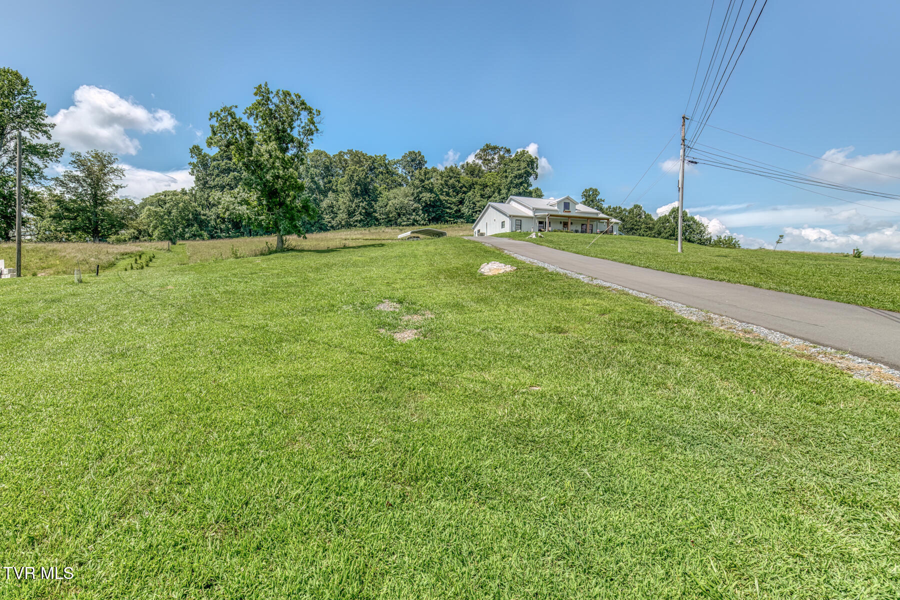 250 Adams Road Blountville, TN 37617 - Photo 48 of 77 250 Adams Rd-47