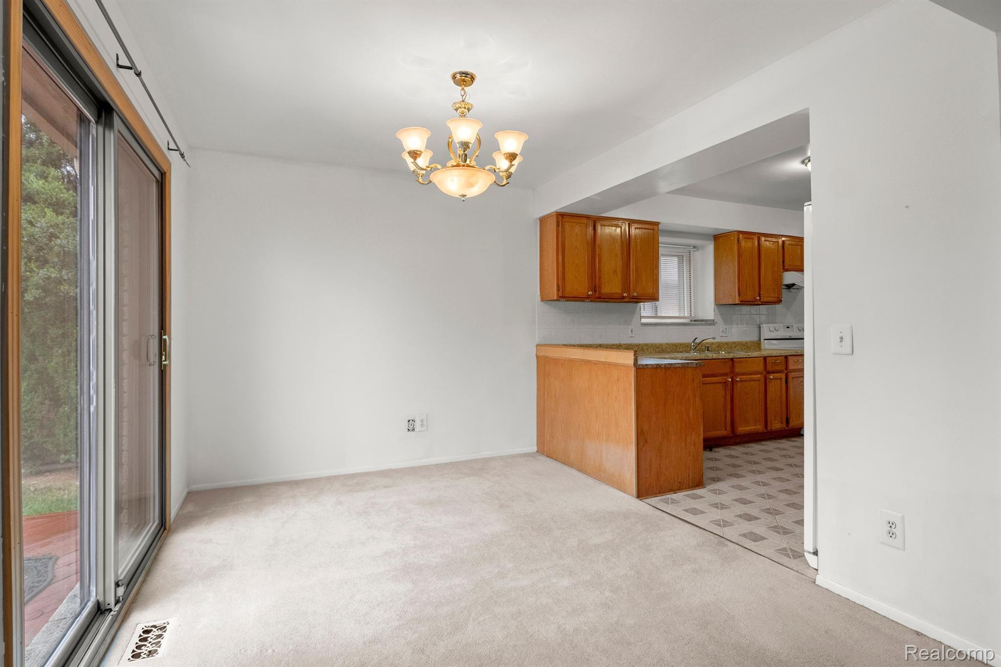 885 Milverton Road Troy, MI 48083 - Photo 10 of 58 Gallery Image 10