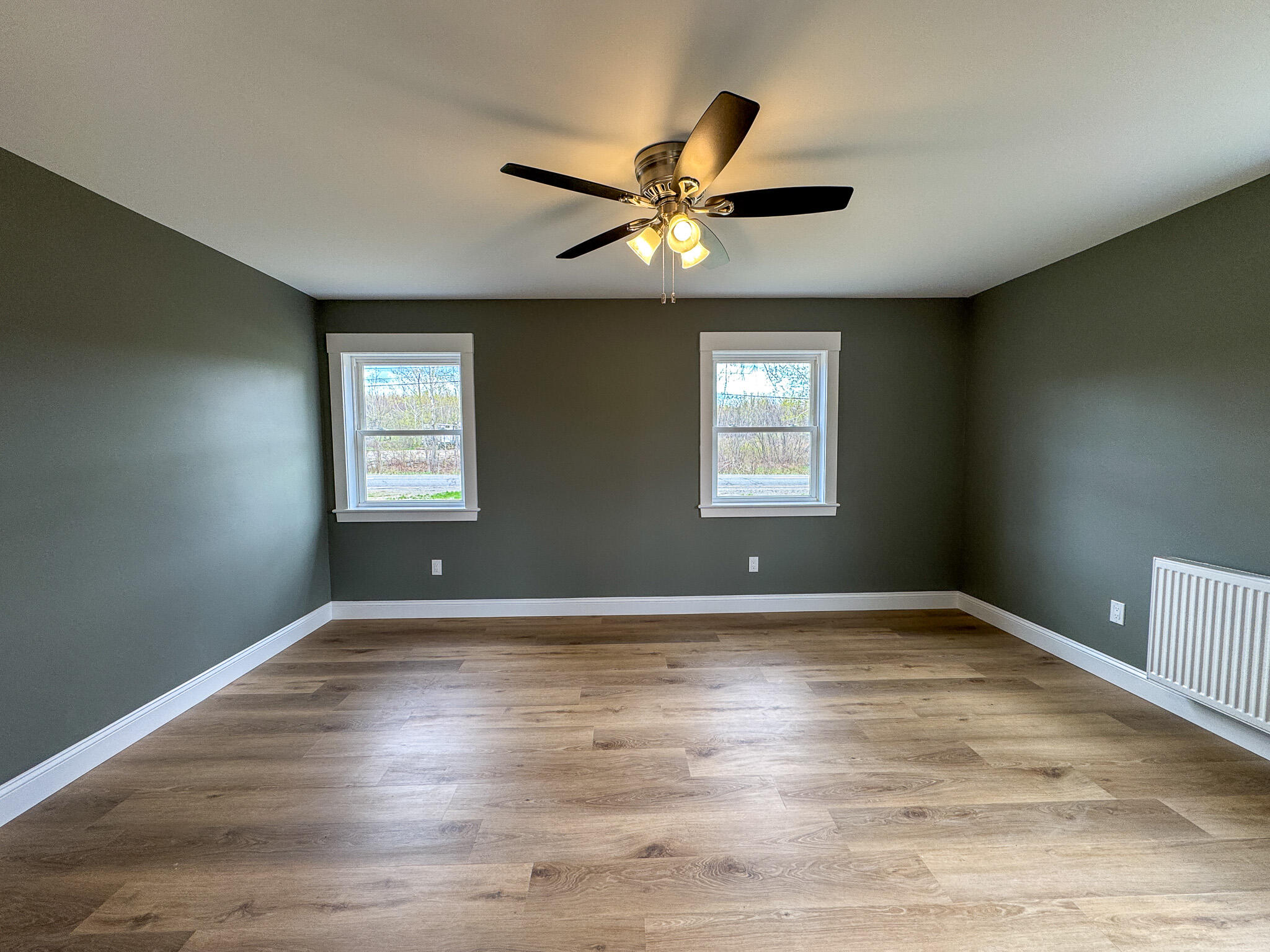 489 Enfield Road Lincoln, ME 04457 - Photo 17 of 37 16
