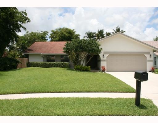 21575 Plum Road Boca Raton, FL 33433 - Photo 1 of 15 Primary Photo