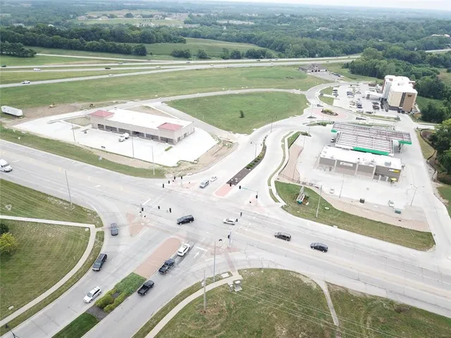 $775,000 | North Village Drive, St. Joseph, MO 64506