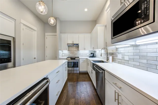 $735,000 | 419 Malone Street, Houston, TX 77007