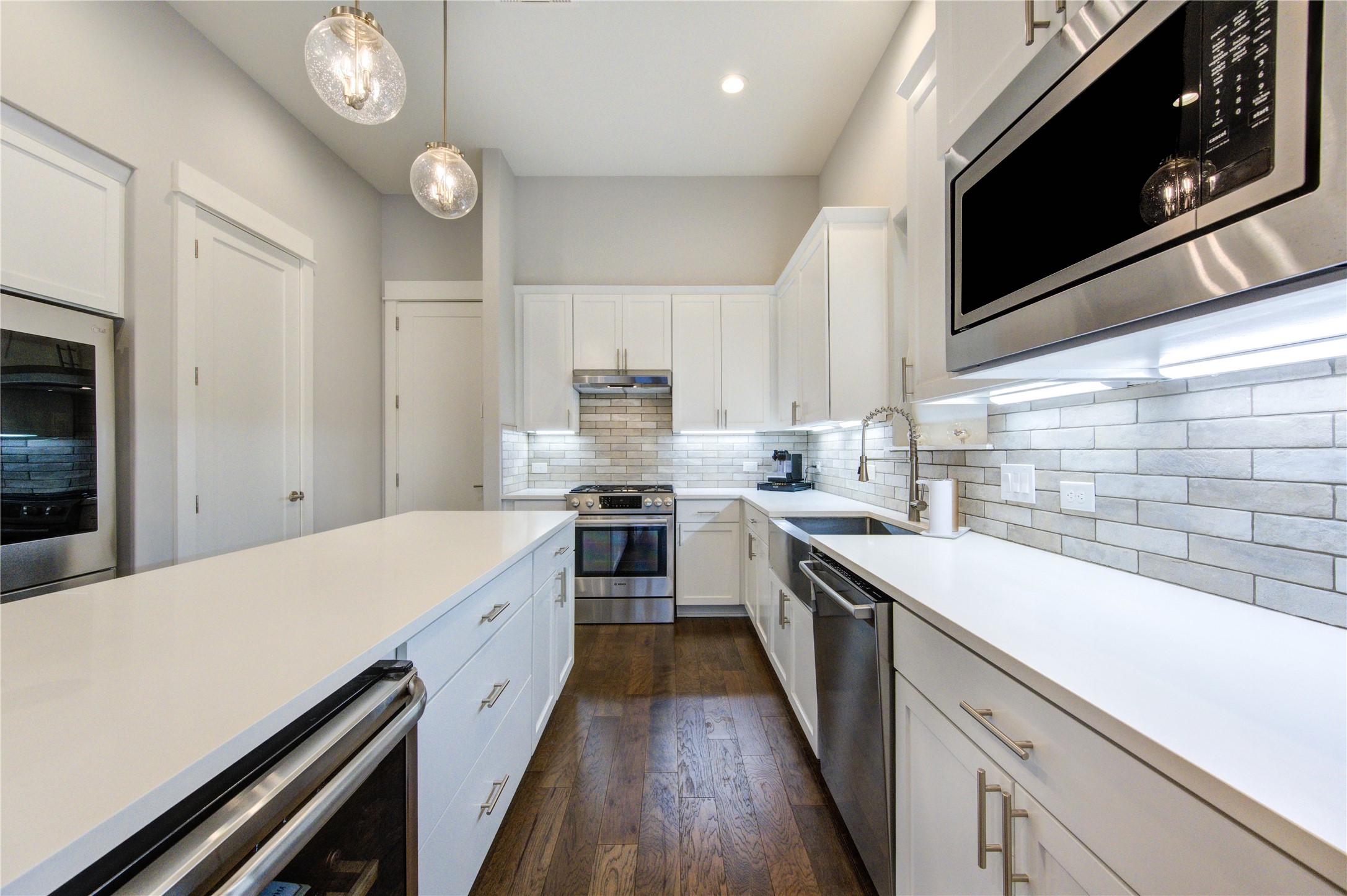 419 Malone Street Houston, TX 77007 - Photo 12 of 47