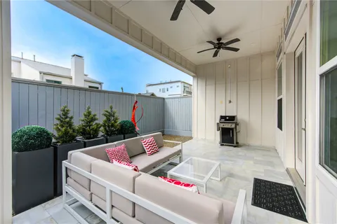 $735,000 | 419 Malone Street, Houston, TX 77007
