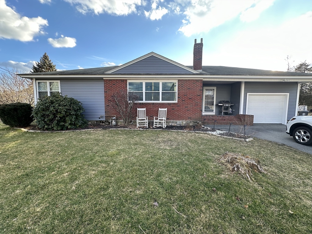 4 Booth Road Methuen, MA 01844 - Photo 1 of 23 Gallery Image 1