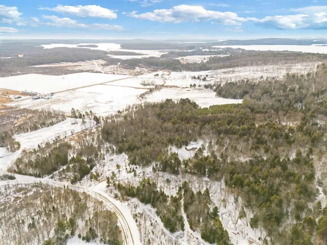 $398,500 | 61 Kincaid Lane, Smithfield, ME 04978