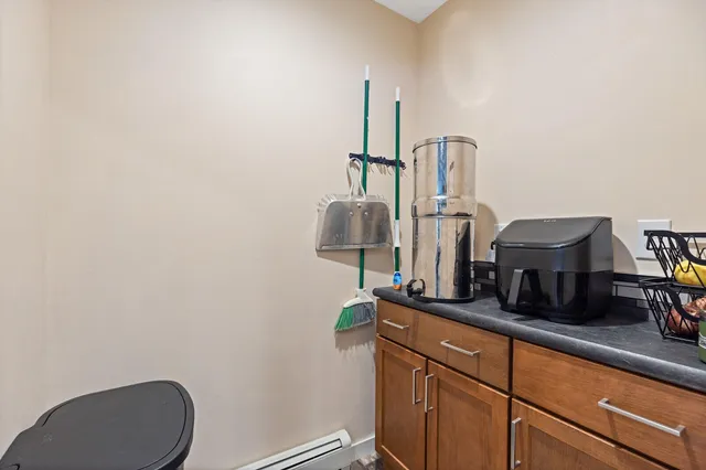 $398,500 | 61 Kincaid Lane, Smithfield, ME 04978