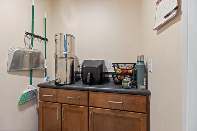 $398,500 | 61 Kincaid Lane, Smithfield, ME 04978