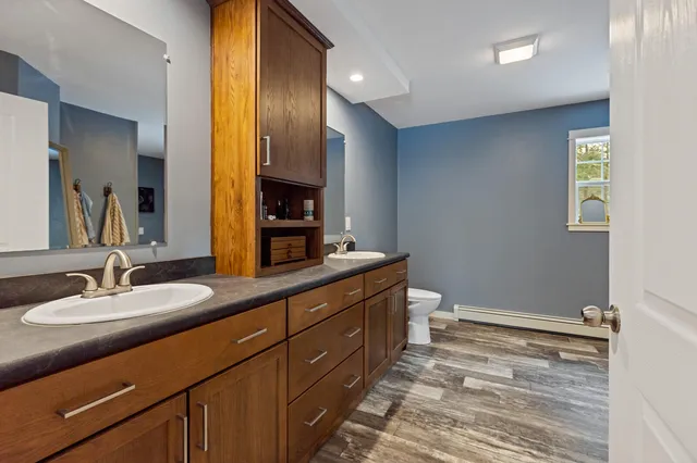 $398,500 | 61 Kincaid Lane, Smithfield, ME 04978