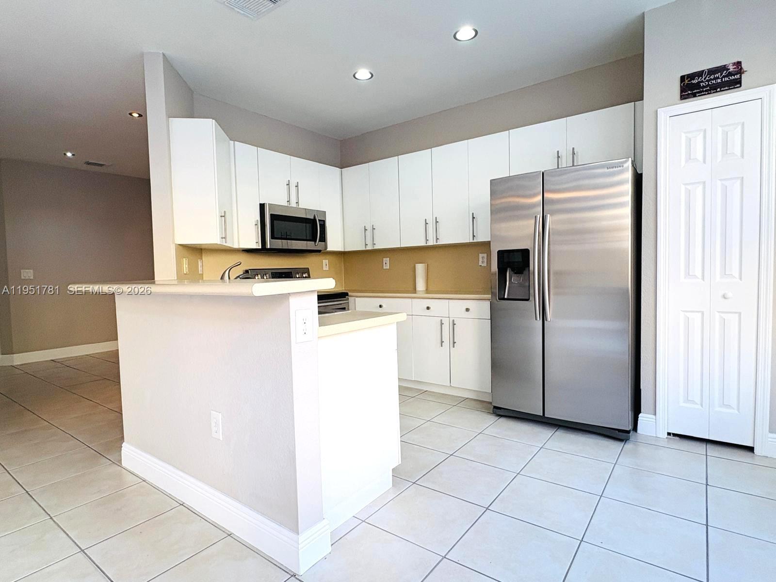 16603 Southwest 79th Terrace Miami, FL 33193 - Photo 12 of 70