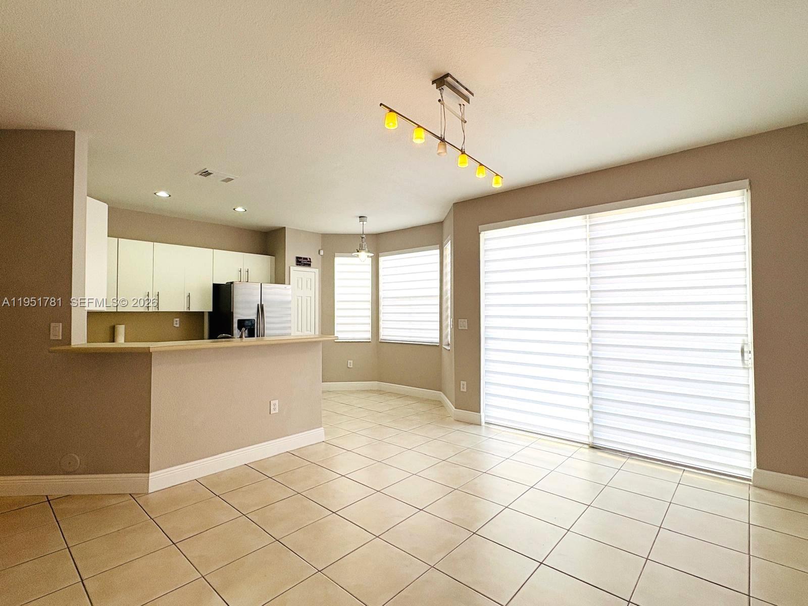 16603 Southwest 79th Terrace Miami, FL 33193 - Photo 13 of 70