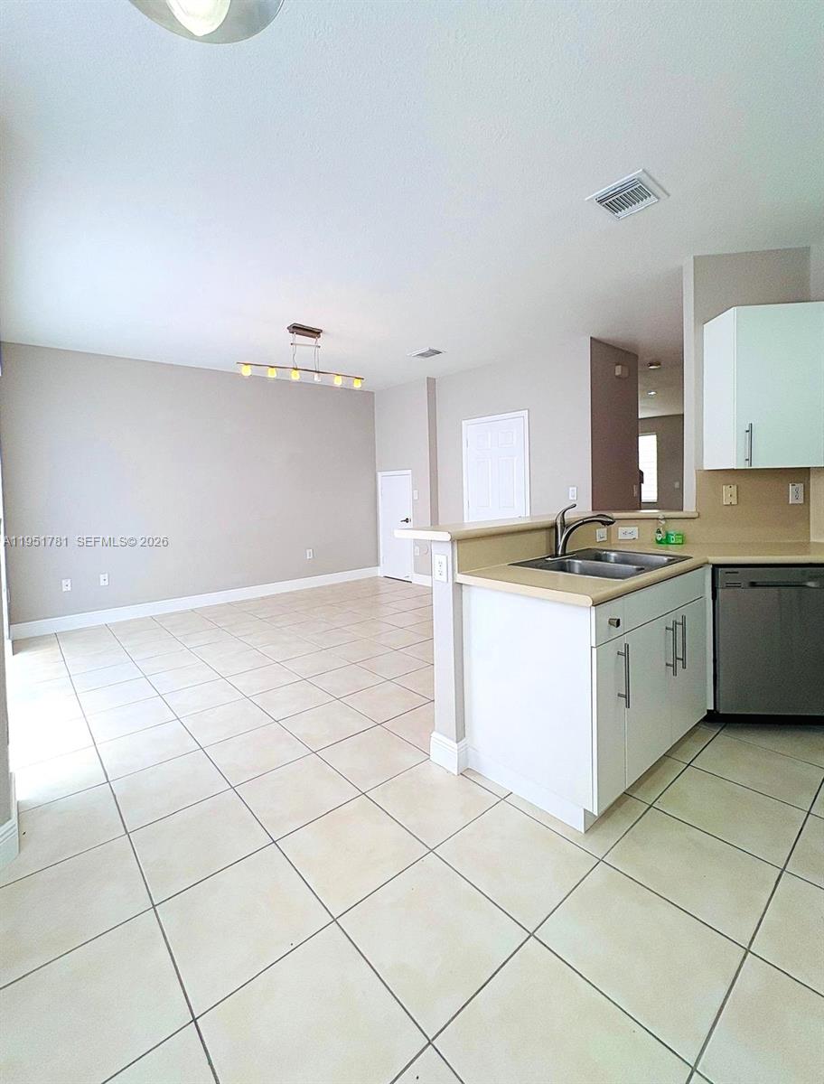 16603 Southwest 79th Terrace Miami, FL 33193 - Photo 19 of 70