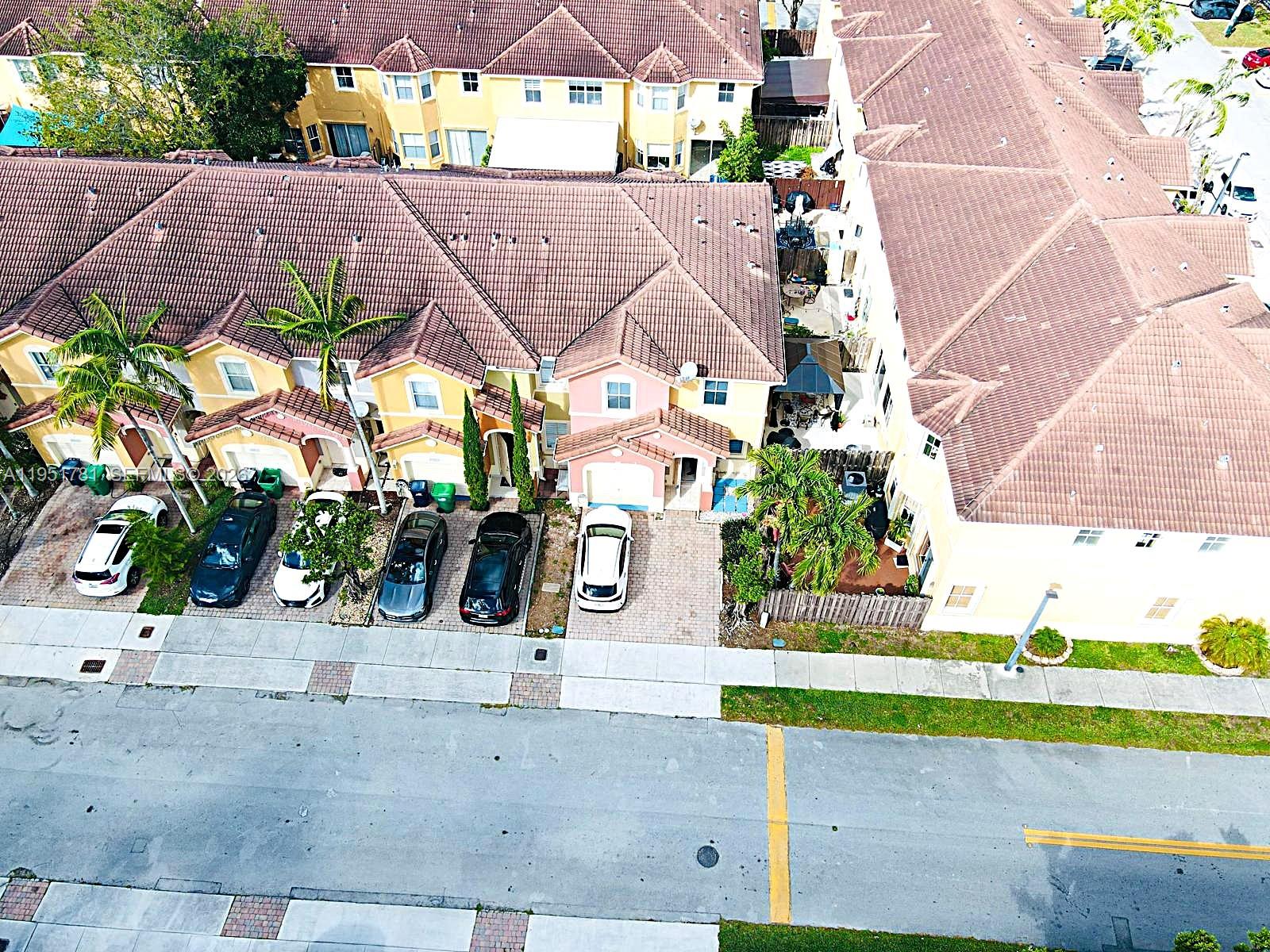 16603 Southwest 79th Terrace Miami, FL 33193 - Photo 5 of 70