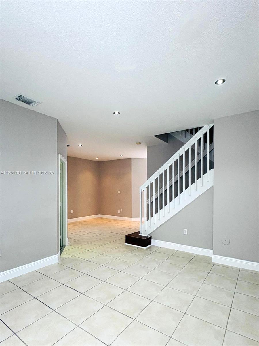 16603 Southwest 79th Terrace Miami, FL 33193 - Photo 8 of 70