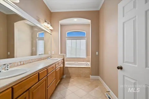 $1,200,000 | 2168 South Ridge Point Way, Boise, ID 83712