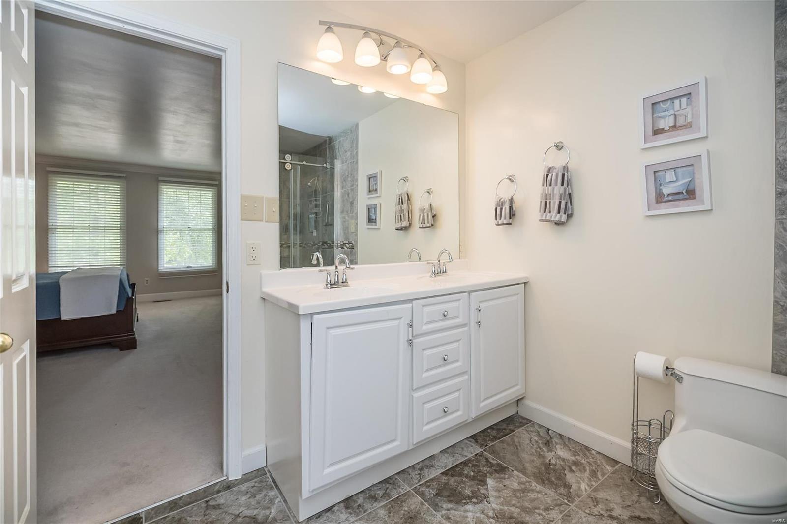 14710 Mill Spring Drive Chesterfield, MO 63017 - Photo 21 of 36