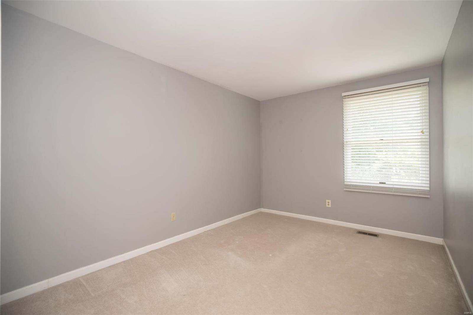 14710 Mill Spring Drive Chesterfield, MO 63017 - Photo 26 of 36