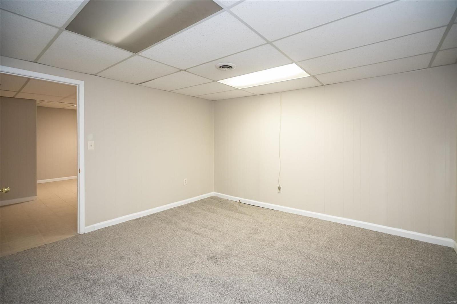 14710 Mill Spring Drive Chesterfield, MO 63017 - Photo 31 of 36