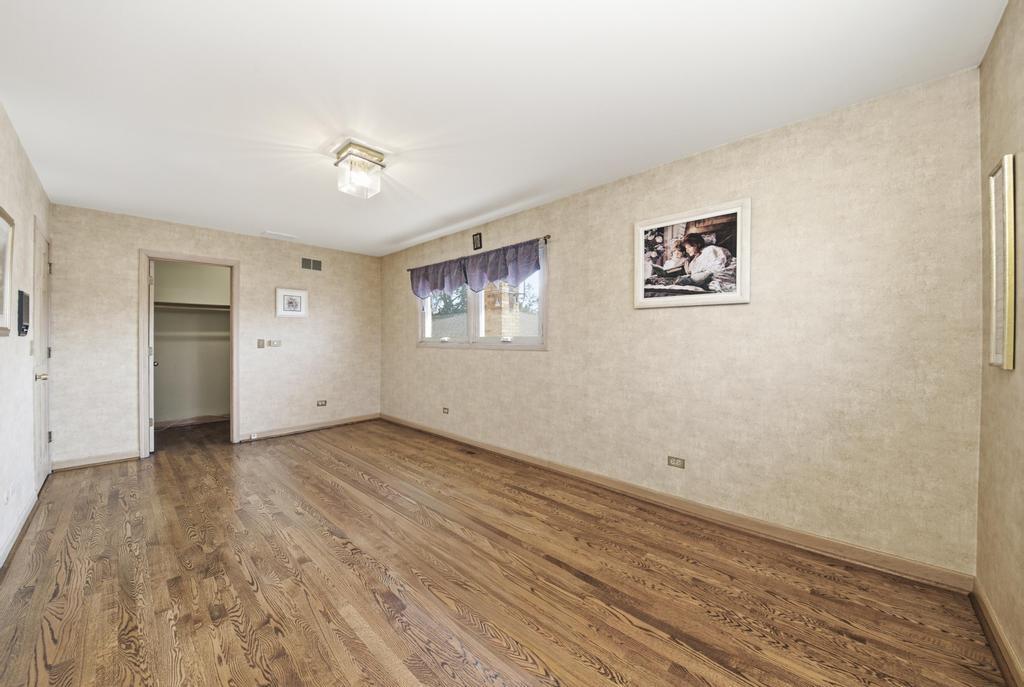 313 North Dee Road Park Ridge, IL 60068 - Photo 14 of 21