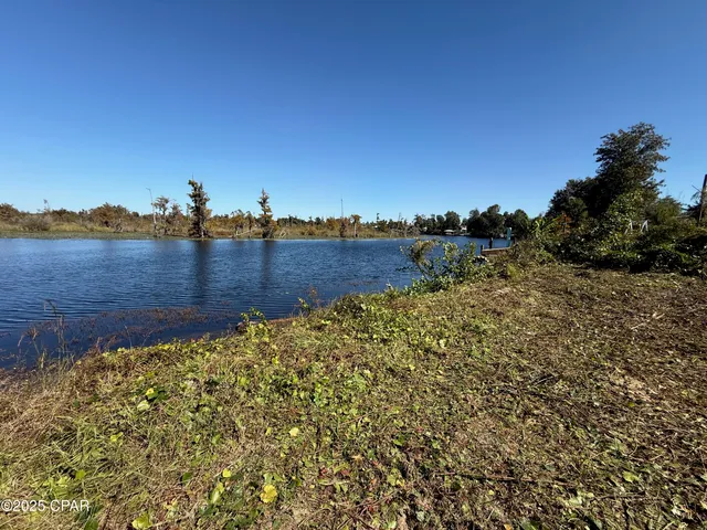 $110,000 | 5215 Indian Bluff Drive, Youngstown, FL 32466