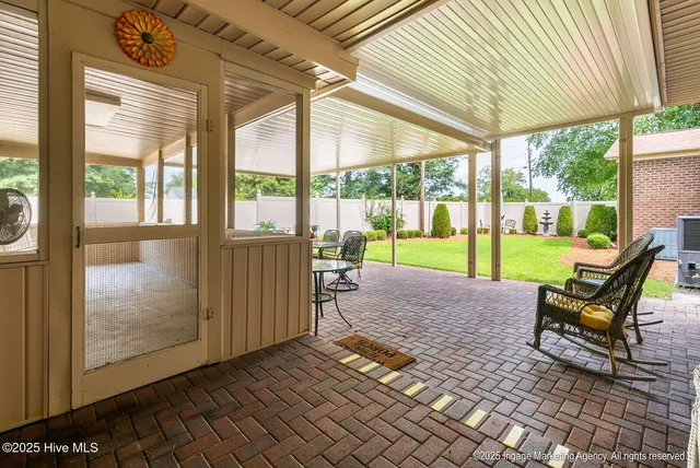 $389,600 | 101 Edgemont Drive, Snow Hill, NC 28580