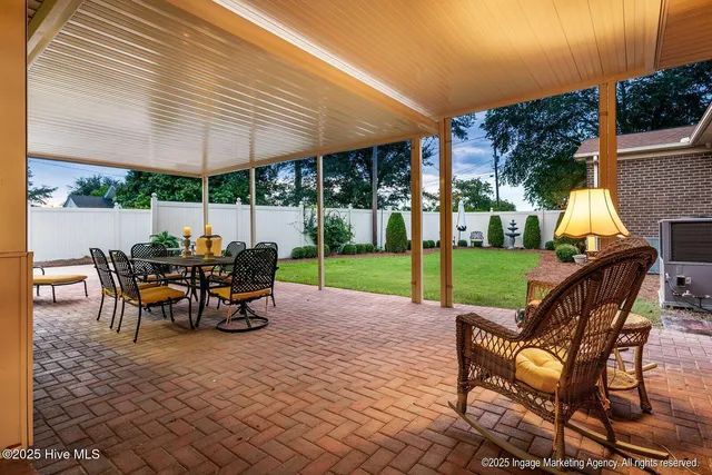 $389,600 | 101 Edgemont Drive, Snow Hill, NC 28580