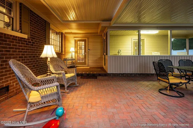 $389,600 | 101 Edgemont Drive, Snow Hill, NC 28580