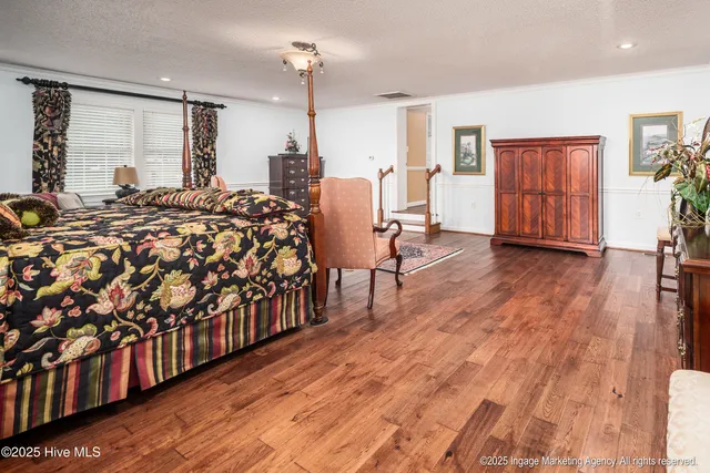 $389,600 | 101 Edgemont Drive, Snow Hill, NC 28580